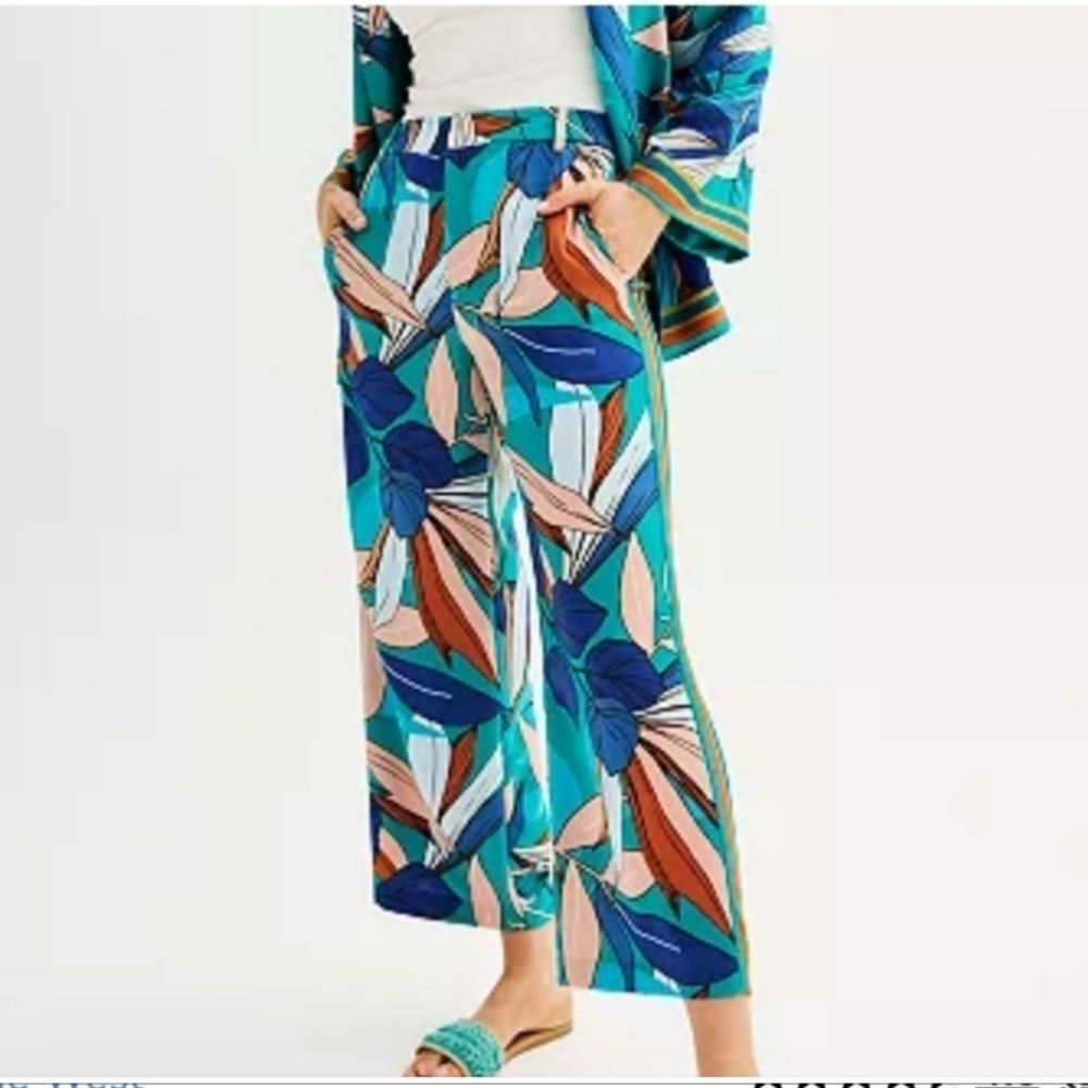 NWOT Nine West Vibrant Leaf Print Wide-Leg Satin Feel Pants_Large